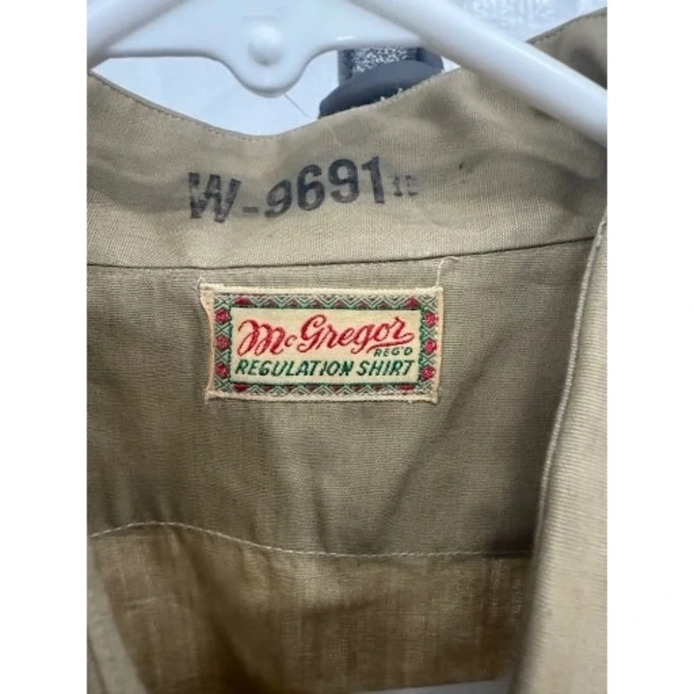 Vintage 50s McGregor Loop Collar Jacquard Atomic Weave Sport Shirt Medium Beige